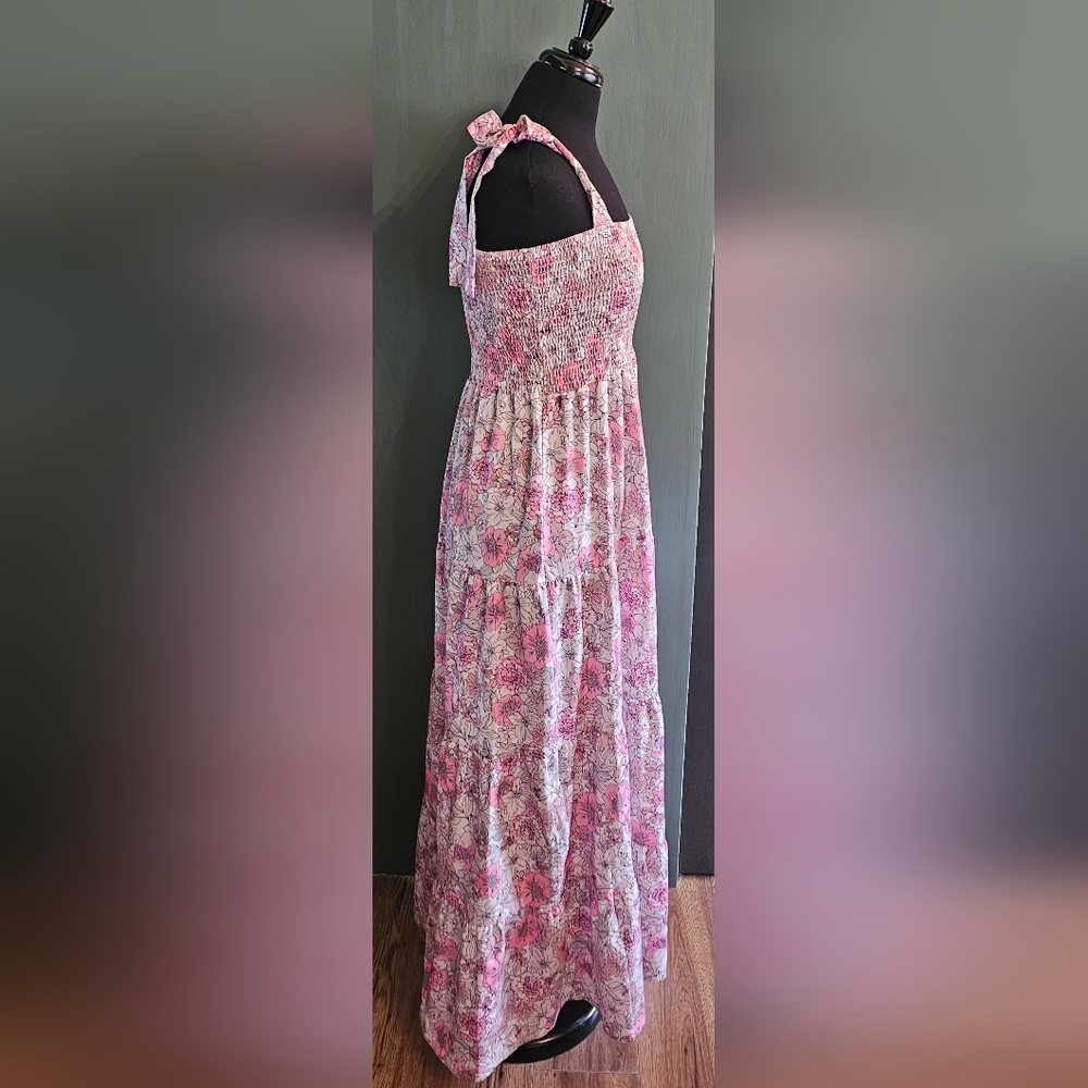 Floral Dress - Picture 4 of 5